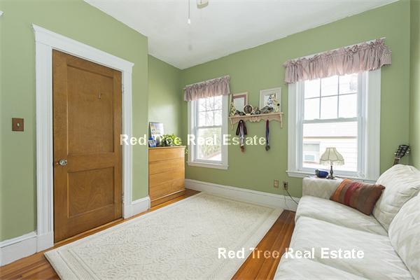 57 Quincy St, Tufts University