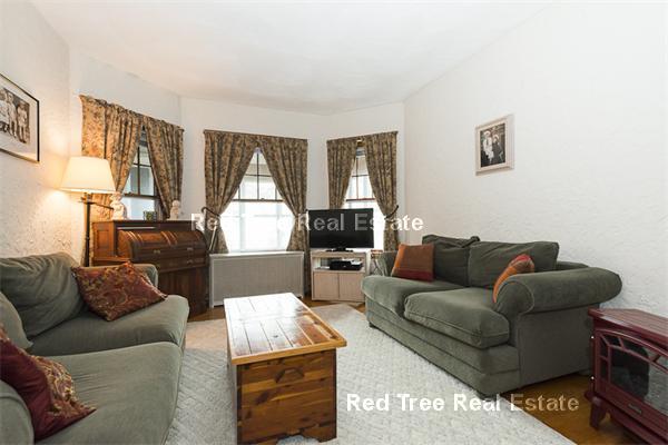 57 Quincy St, Tufts University