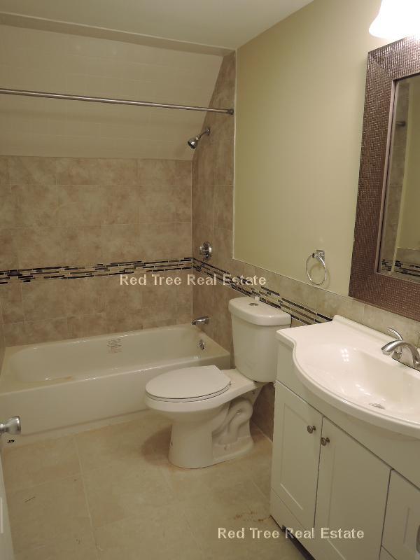 6 bed, 2 bath apartment for rent at 156 Calumet St Unit 2, Mission Hill — photo 6 of 23