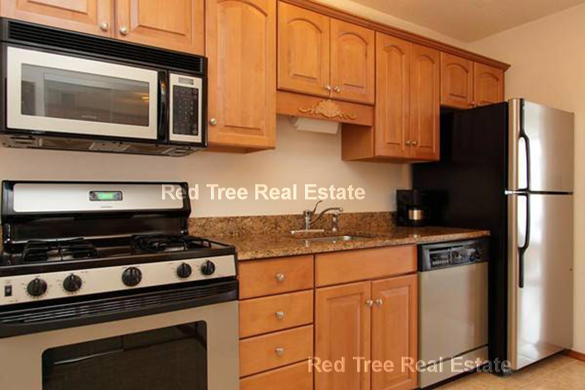 Studio bed, 1 bath apartment for rent at 44 Washington St Unit 316, Washington Square — photo 2 of 23