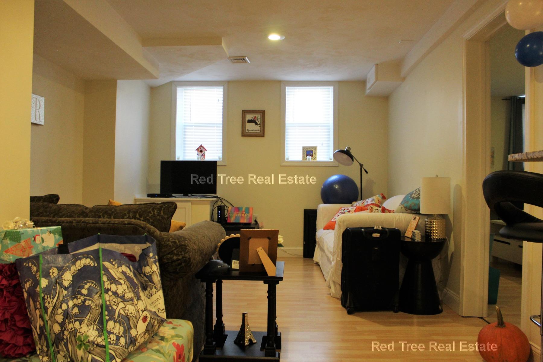 10 Strathmore Rd, Brookline