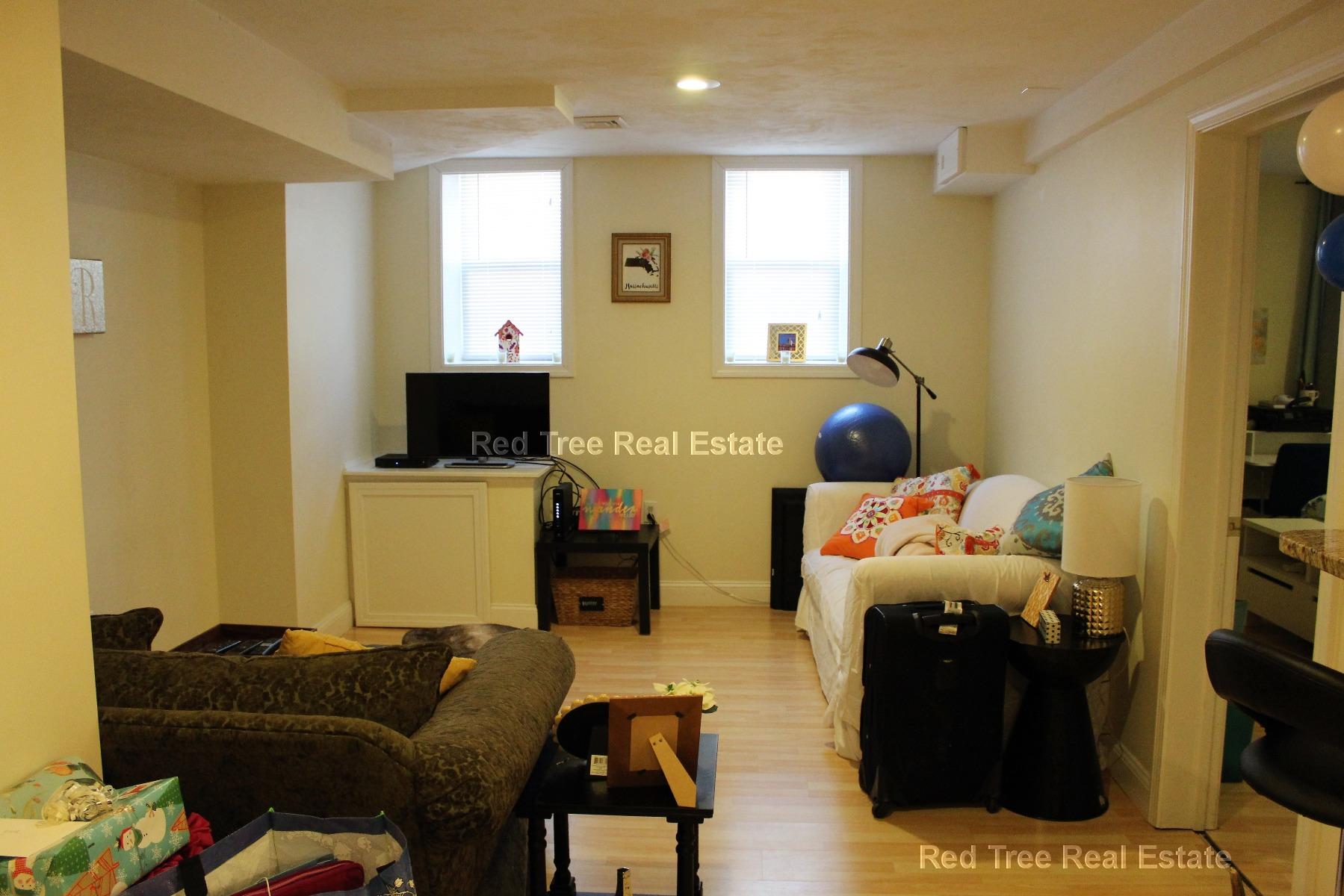 10 Strathmore Rd, Brookline