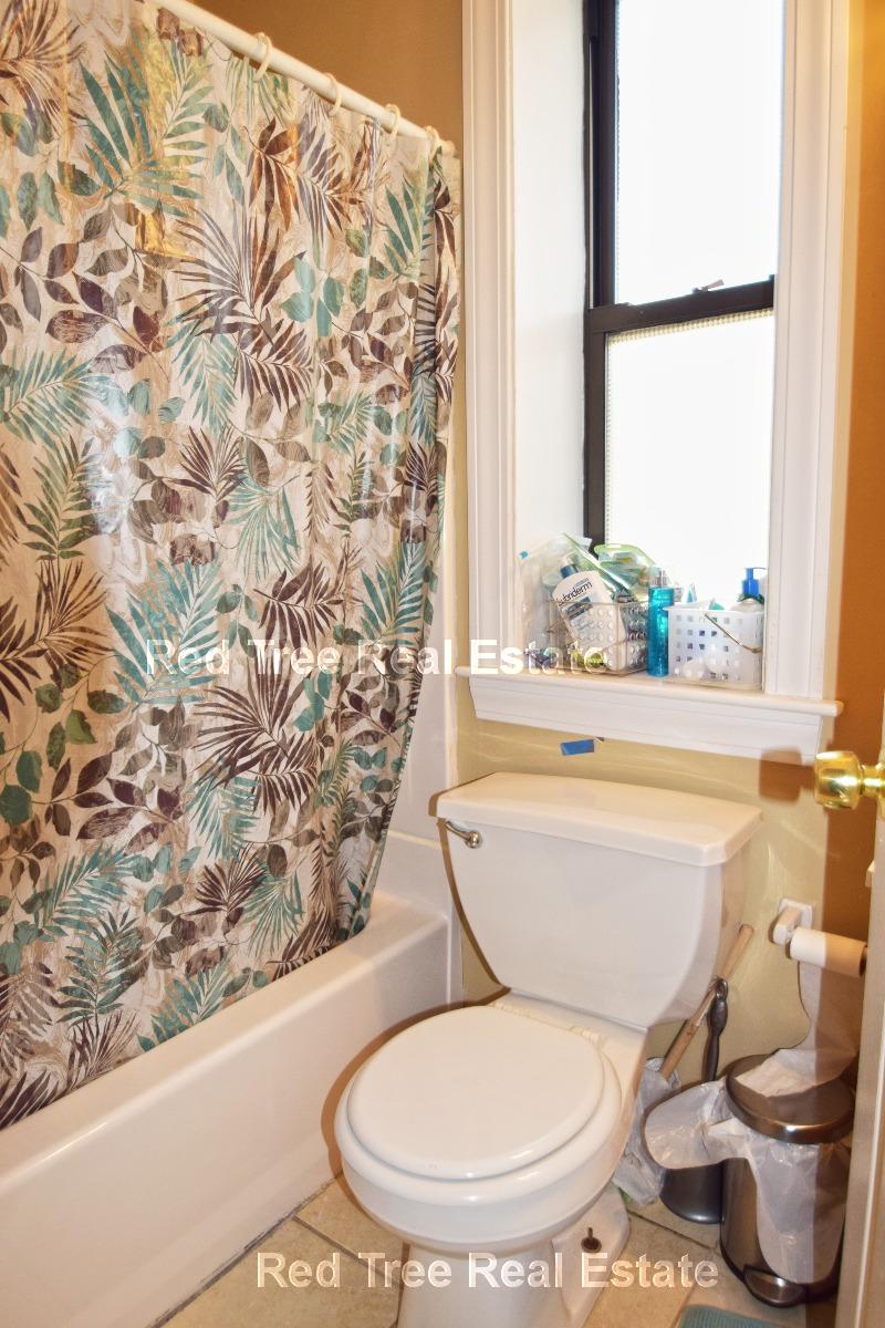 17 Highgate St, Allston