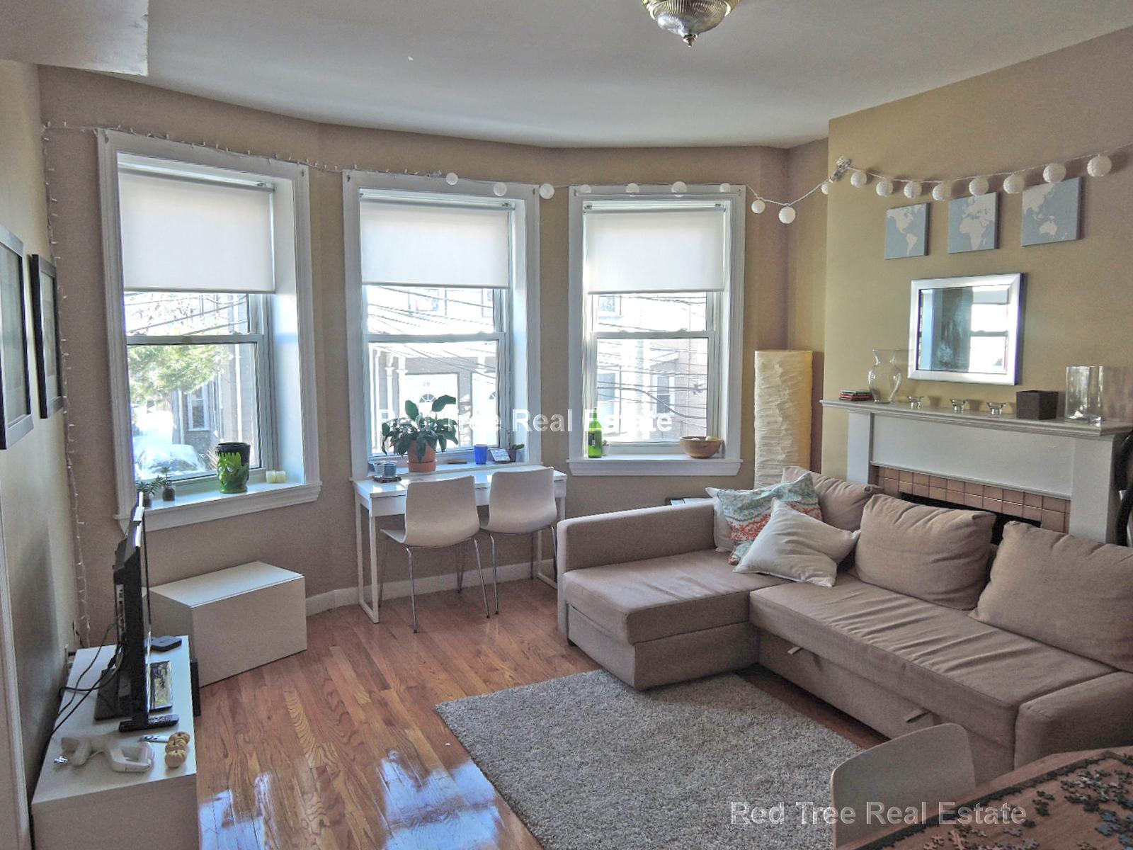 17 Highgate St, Allston