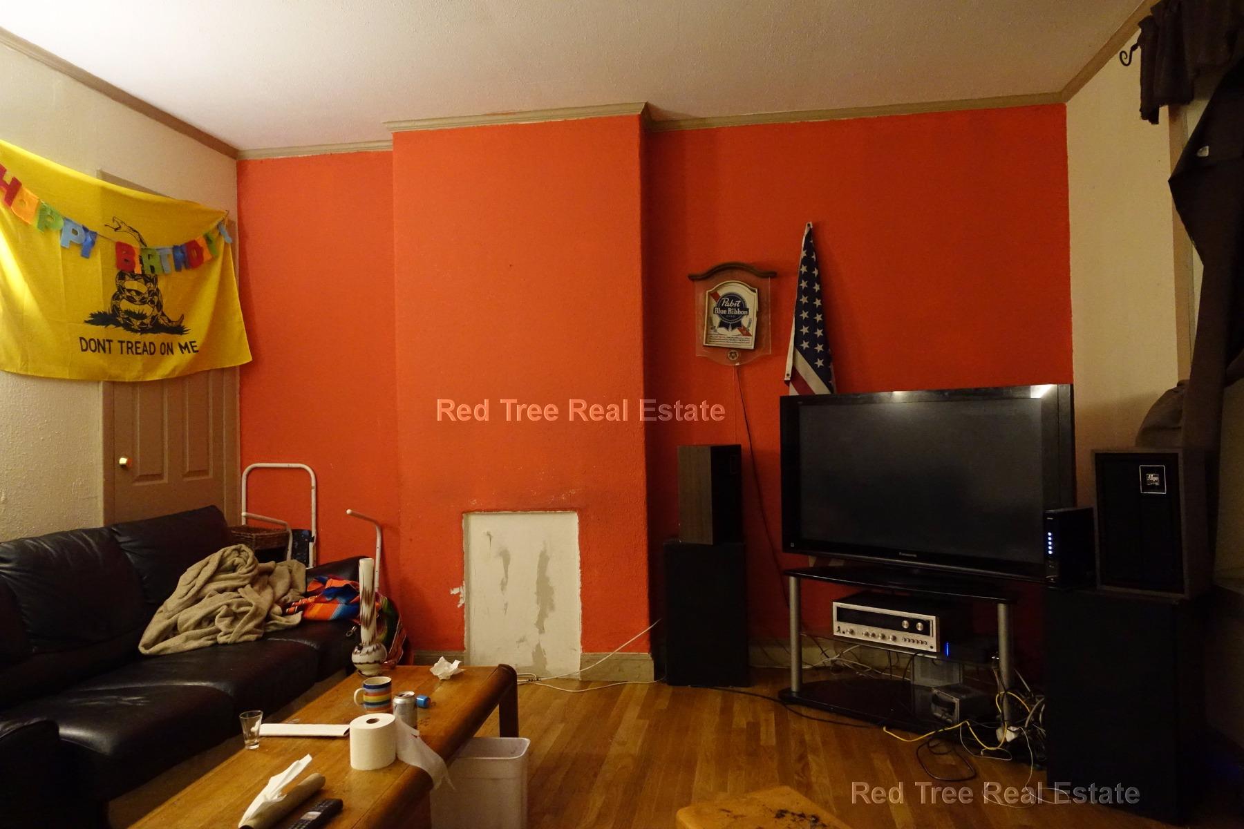 688 Parker St, Mission Hill