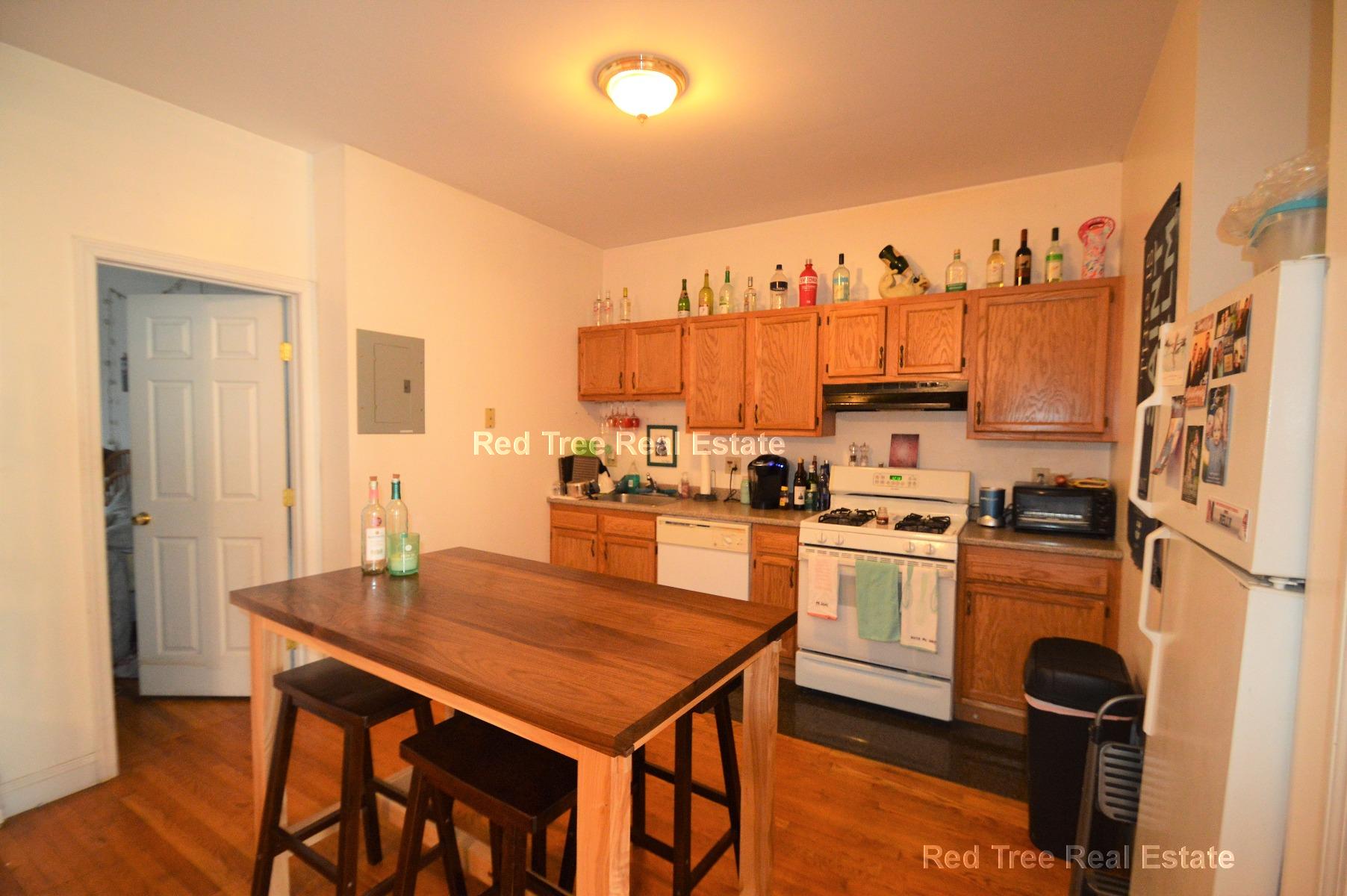 35 Cummings Rd, Brighton