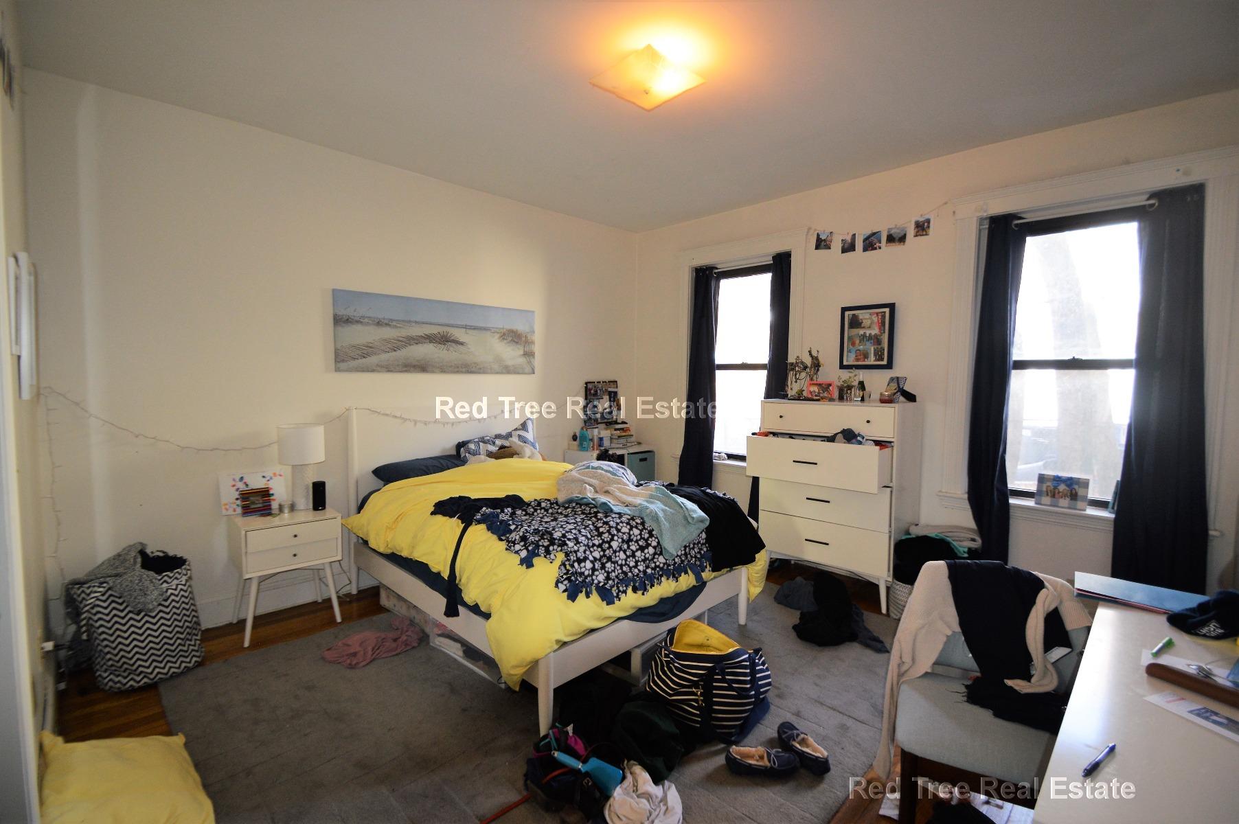 35 Cummings Rd, Brighton