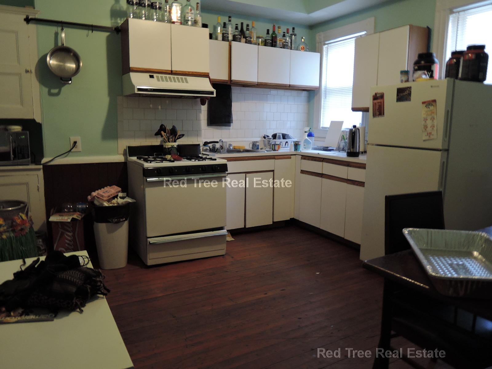 44 Ashford St, Allston