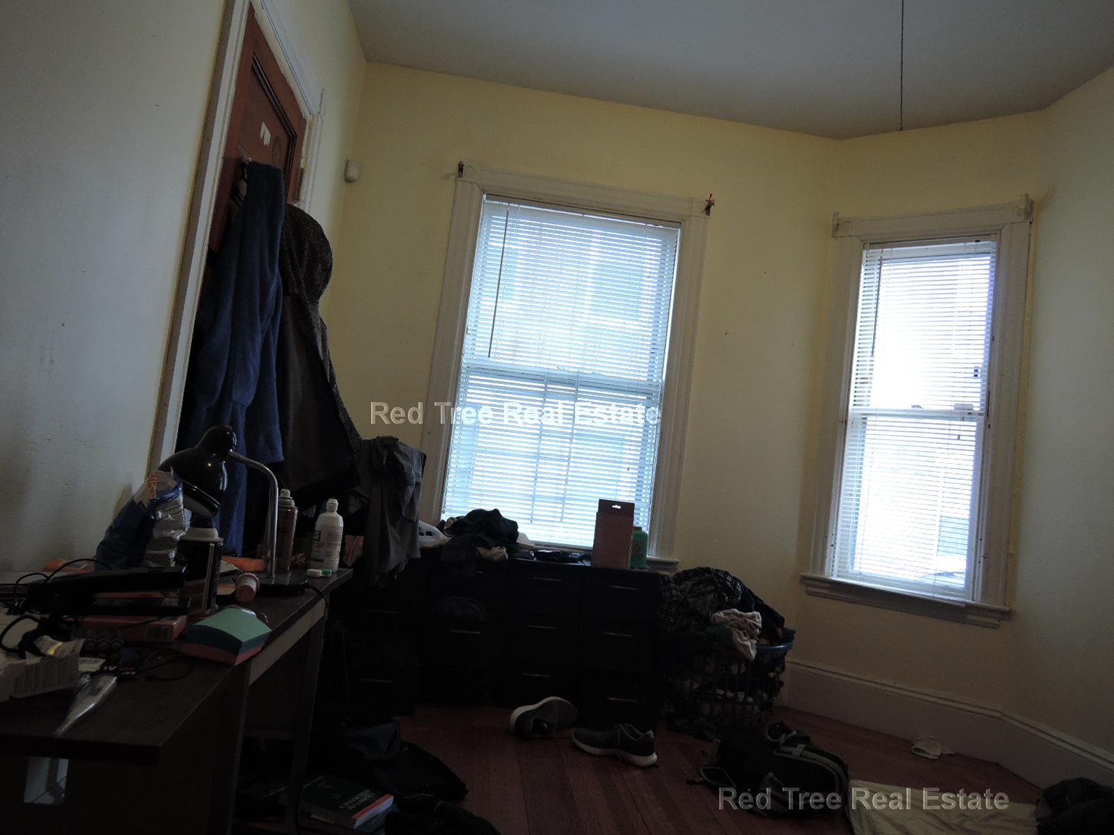 44 Ashford St, Allston