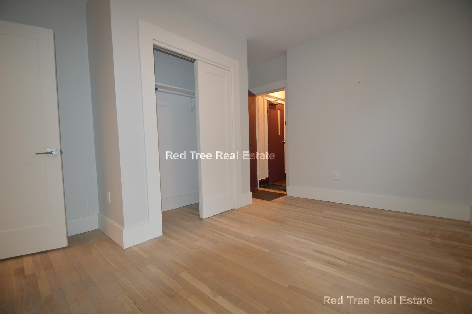 3 bed, 1 bath apartment for rent at 8 Elko St Unit 406, Brighton — photo 10 of 11