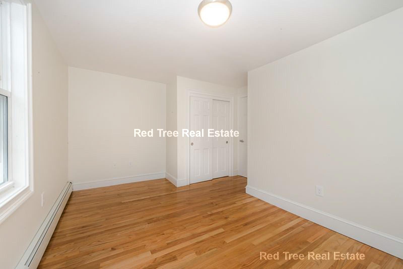 4 School St, Cambridgeport