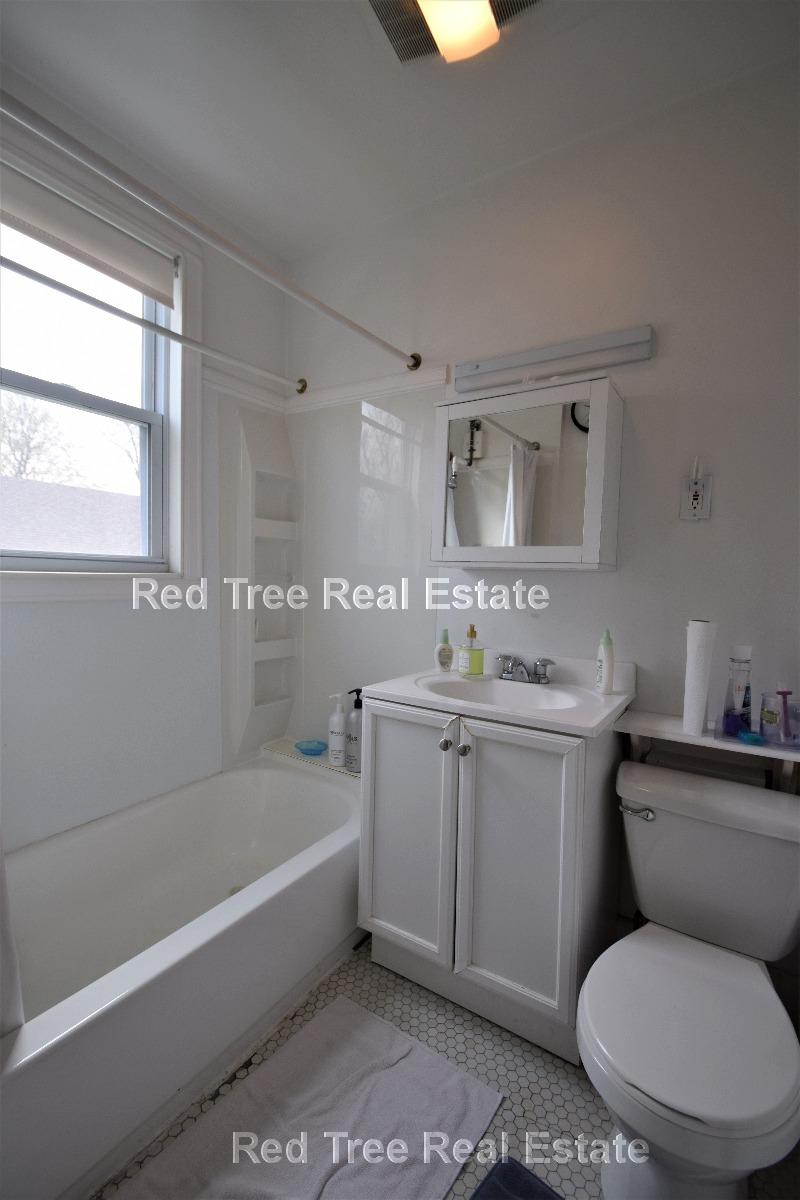 3 bed, 2 bath apartment for rent at 111 Carolina Ave Unit 2, Jamaica Plain — photo 7 of 19