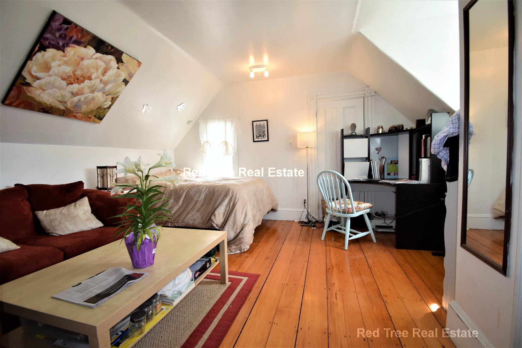 3 bed, 2 bath apartment for rent at 111 Carolina Ave Unit 2, Jamaica Plain — photo 14 of 19