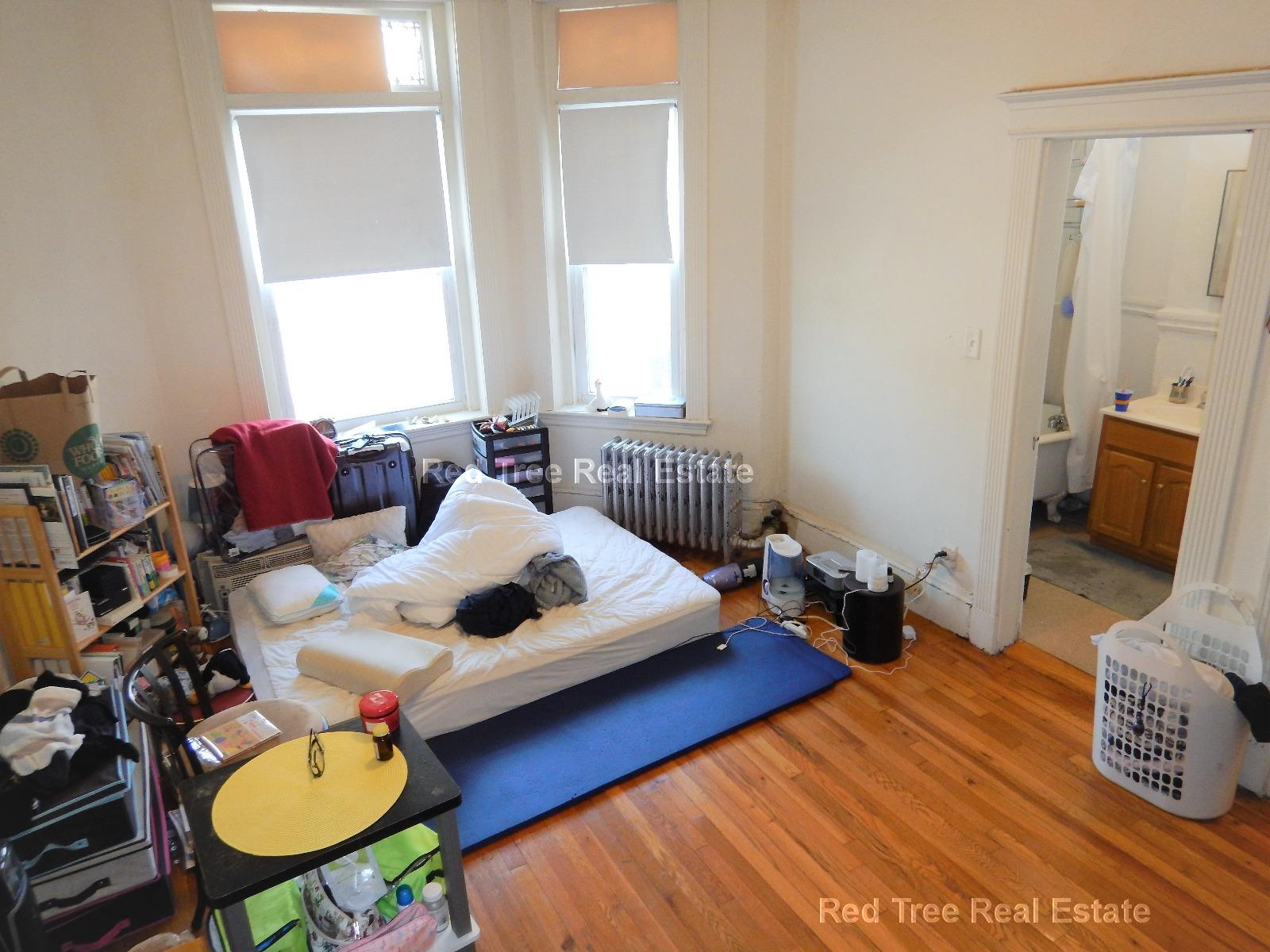 1334 Commonwealth Ave, Allston