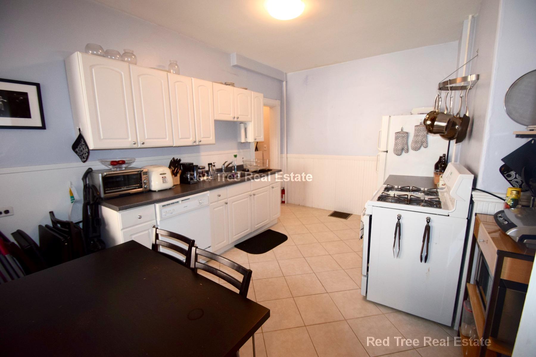 1 bed, 1 bath apartment for rent at 1908 Beacon St Unit 1, Brookline — photo 30 of 43