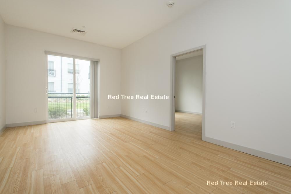 320 D St, South Boston