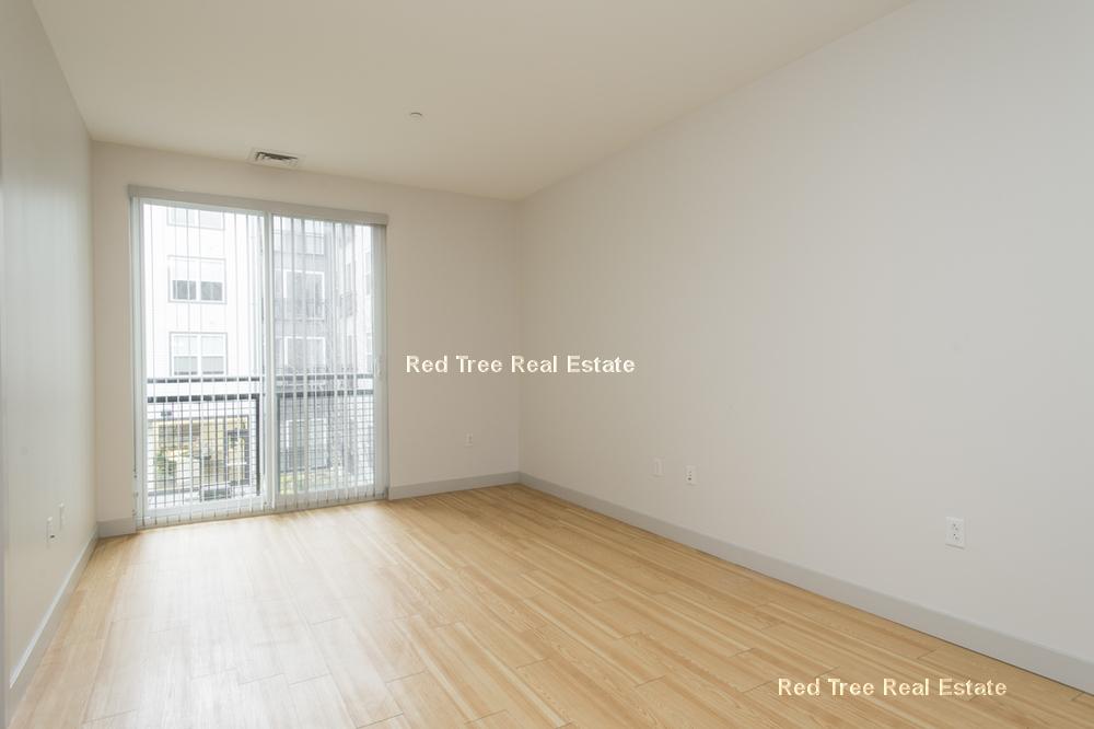 320 D St, South Boston