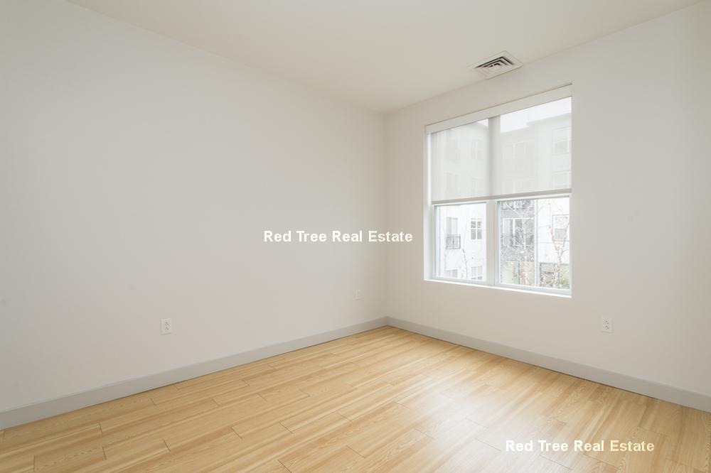 320 D St, South Boston