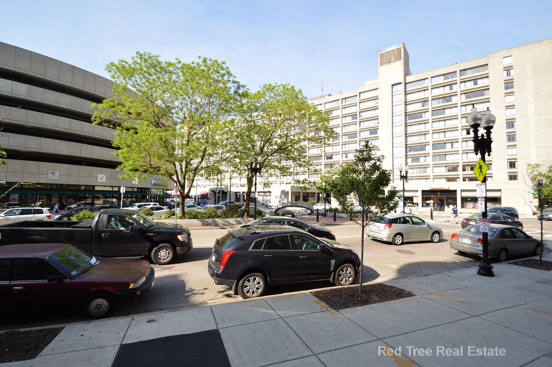 28 Westland Ave, Fenway