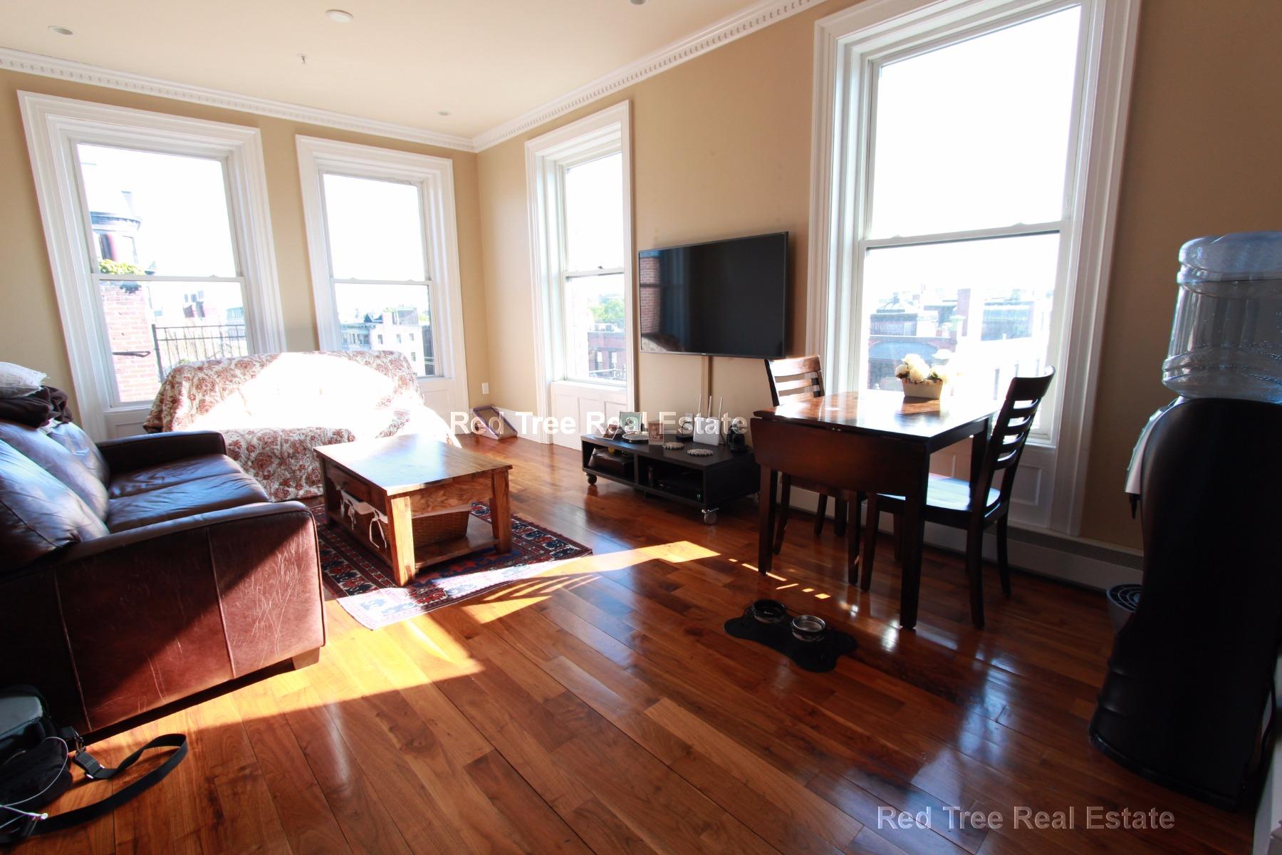 483 Beacon St, Back Bay