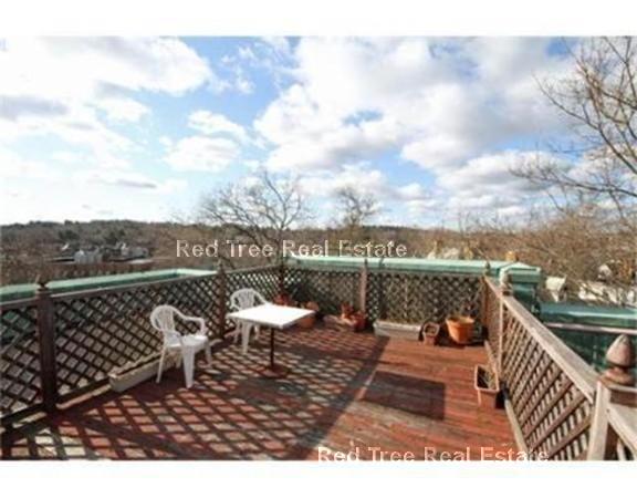 65 Strathmore Rd, Brighton