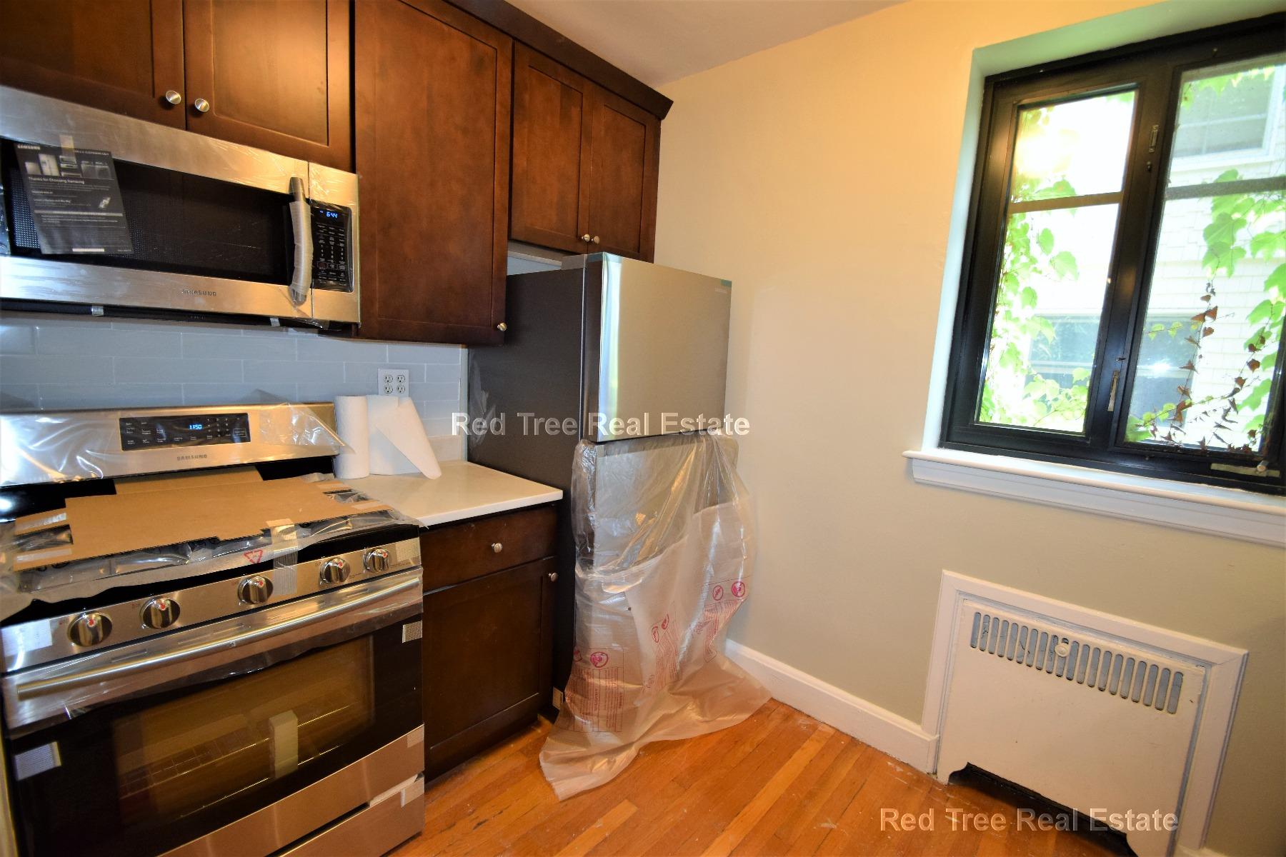 65 Strathmore Rd, Brighton