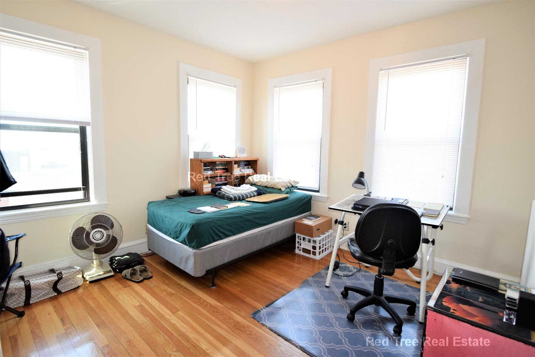 1666 Commonwealth Ave, Brighton