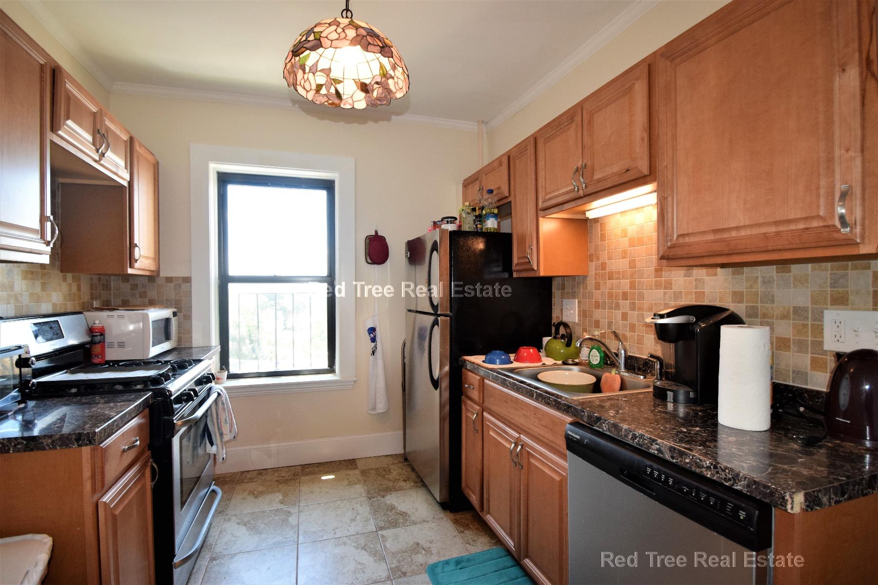 1666 Commonwealth Ave, Brighton