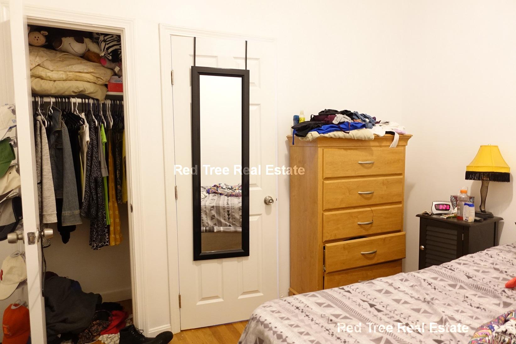 https://ygl-photos.s3.us-west-004.backblazeb2.com/655W5956e40d4dedb.jpg
