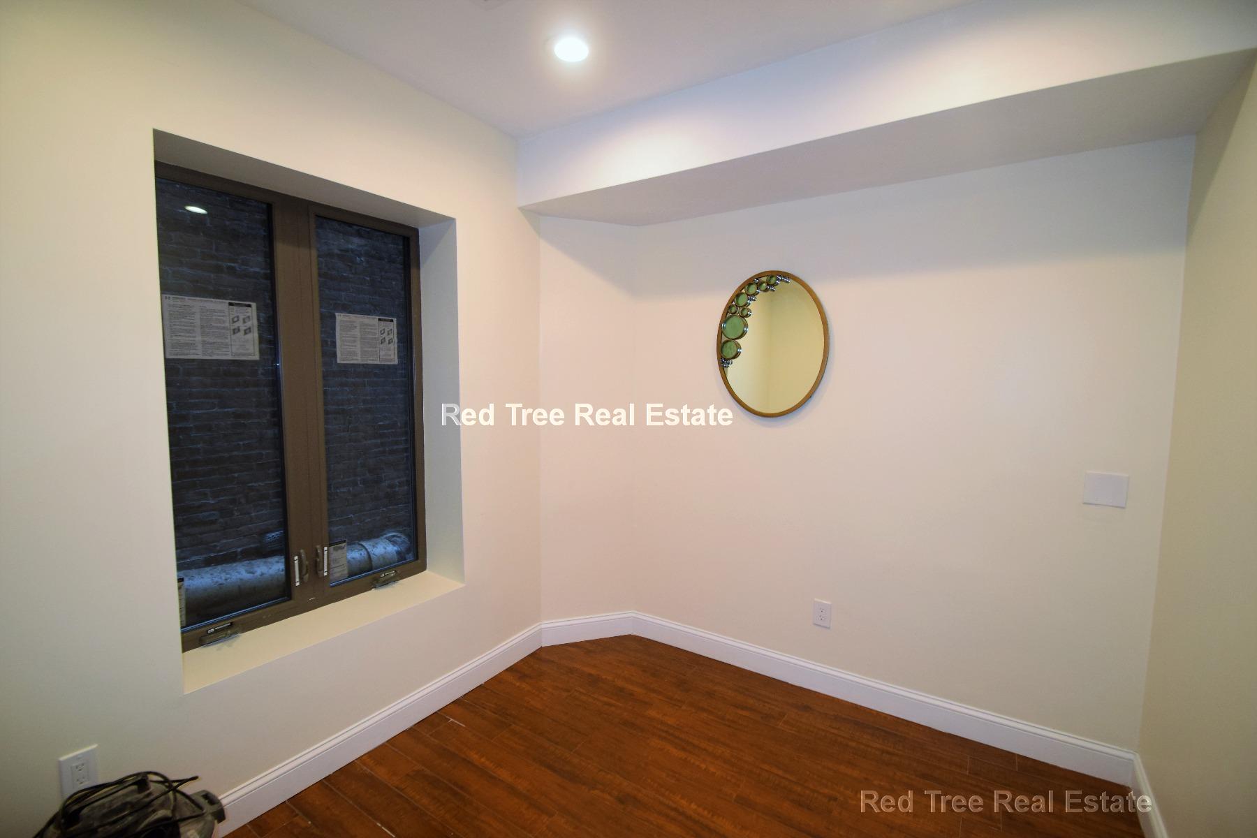 1203 Beacon St, Coolidge Corner