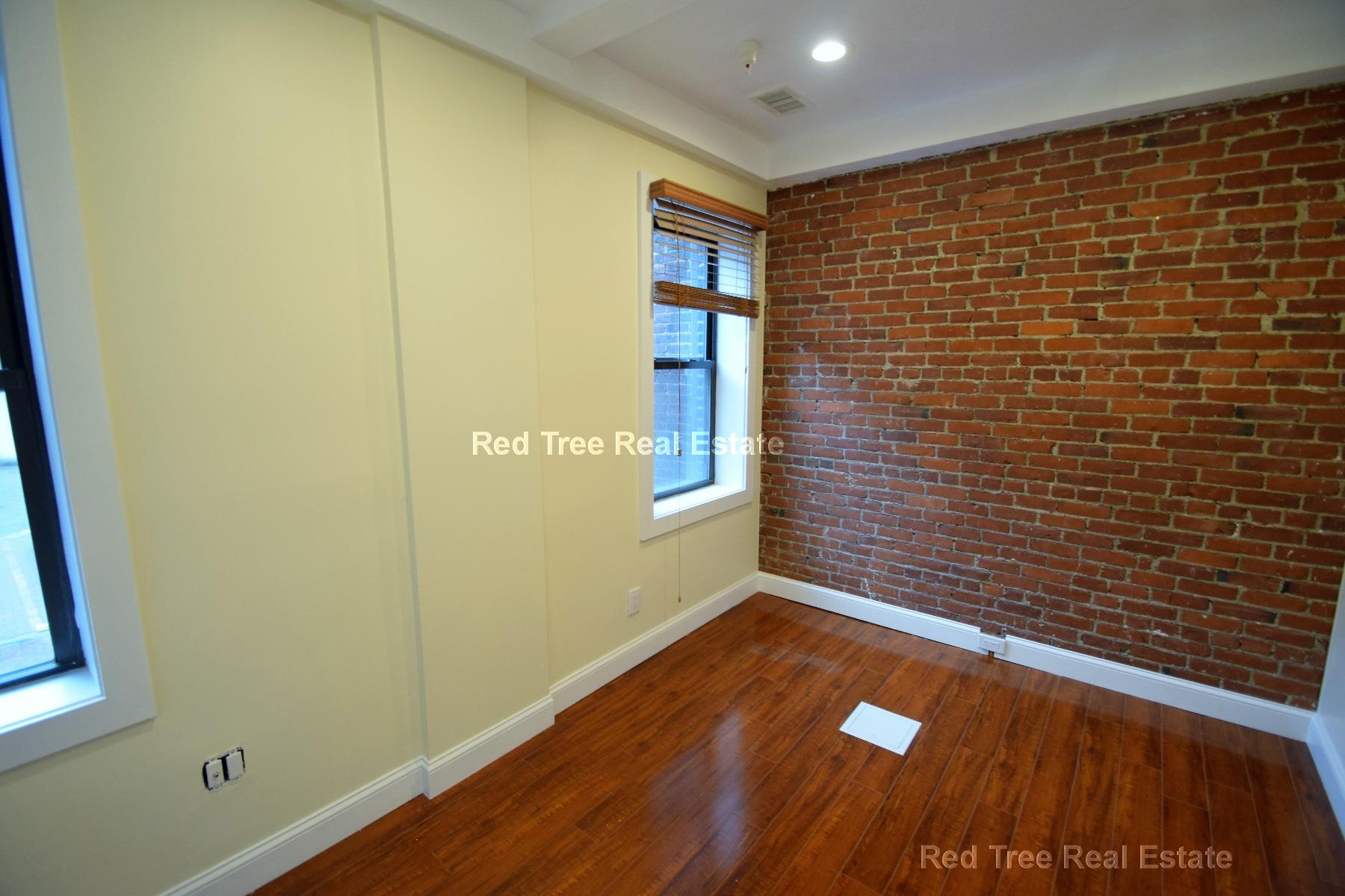 1203 Beacon St, Brookline Village