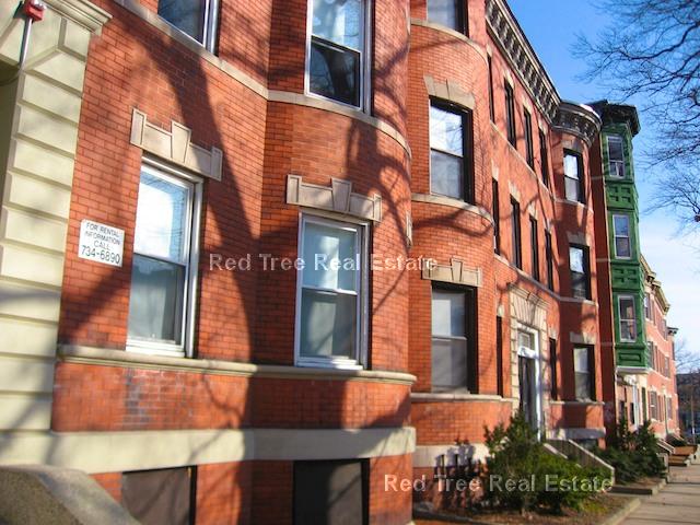 128 Allston St, Allston