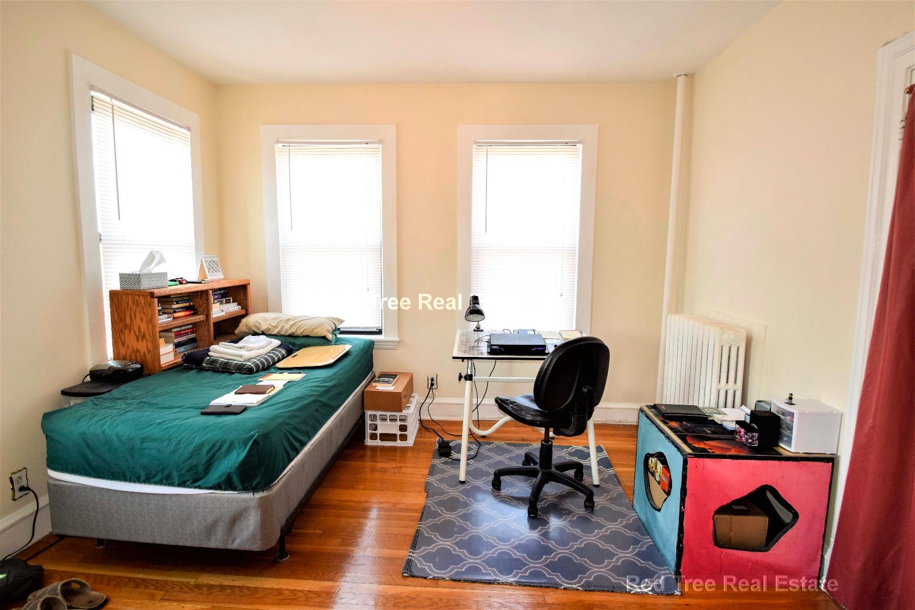 1666 Commonwealth Ave, Brighton