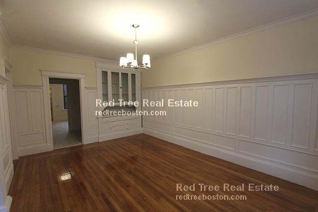 143 Freeman St, Brookline