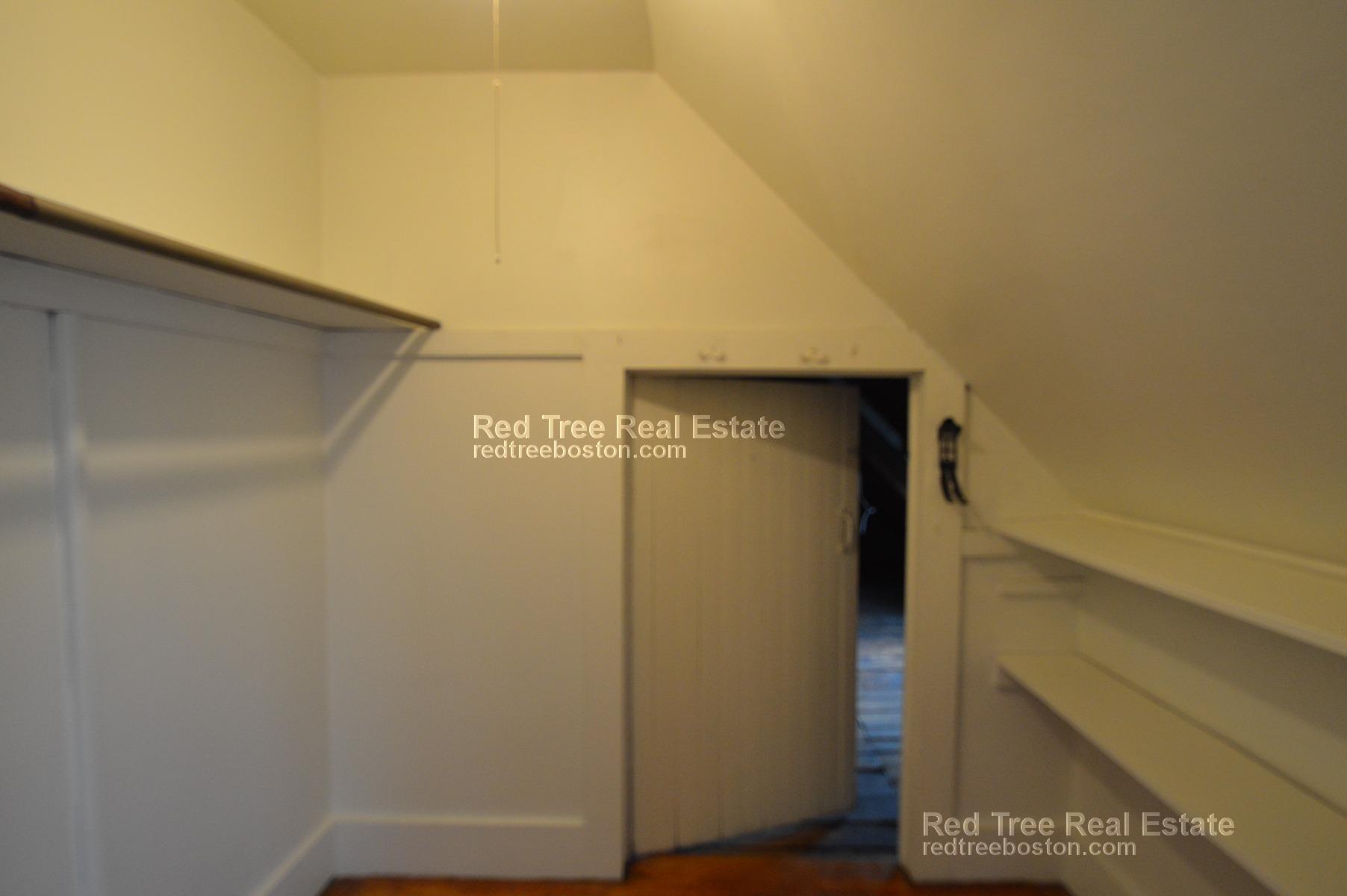 31 Quint Ave, Allston