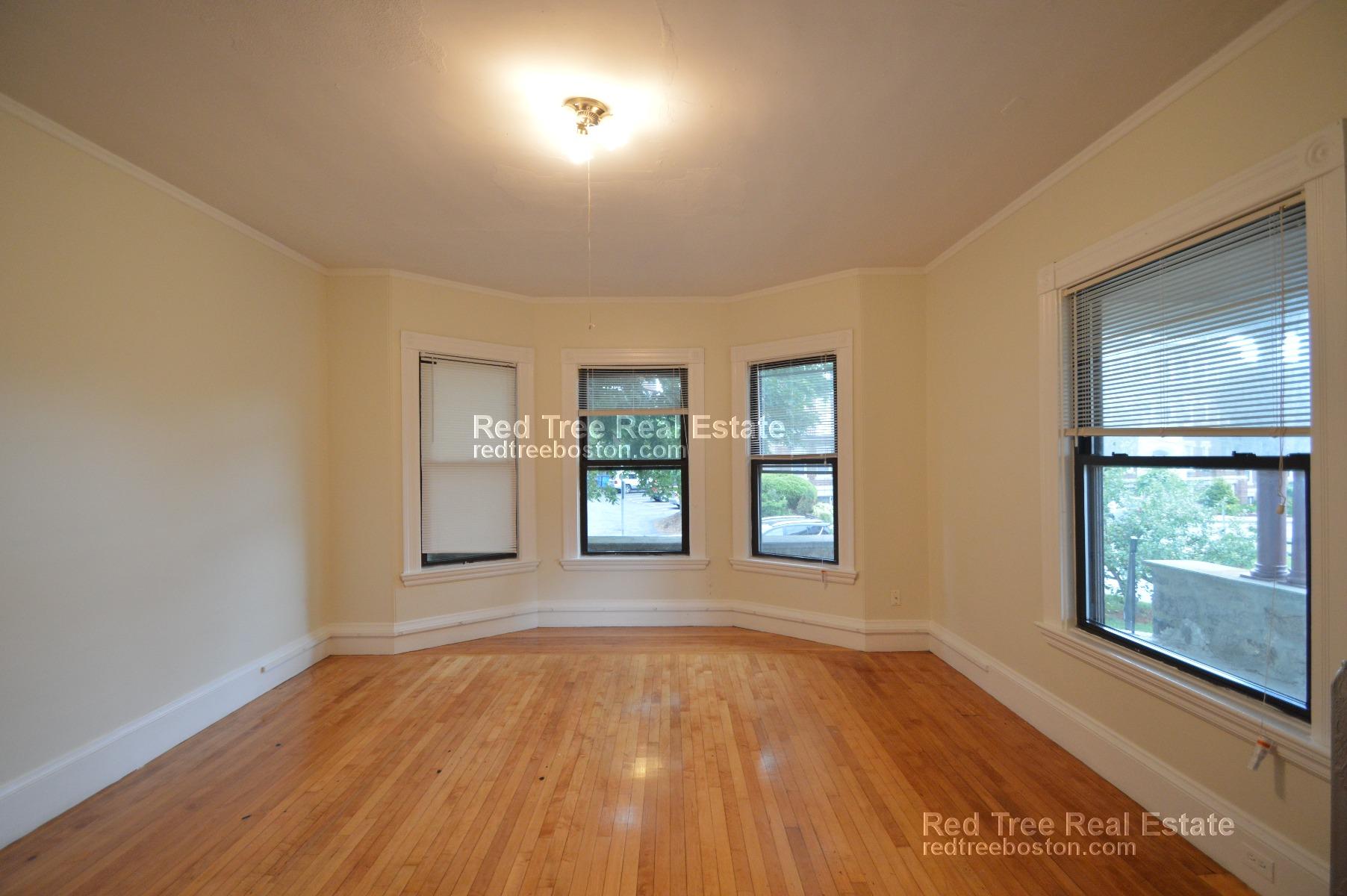 31 Quint Ave, Allston