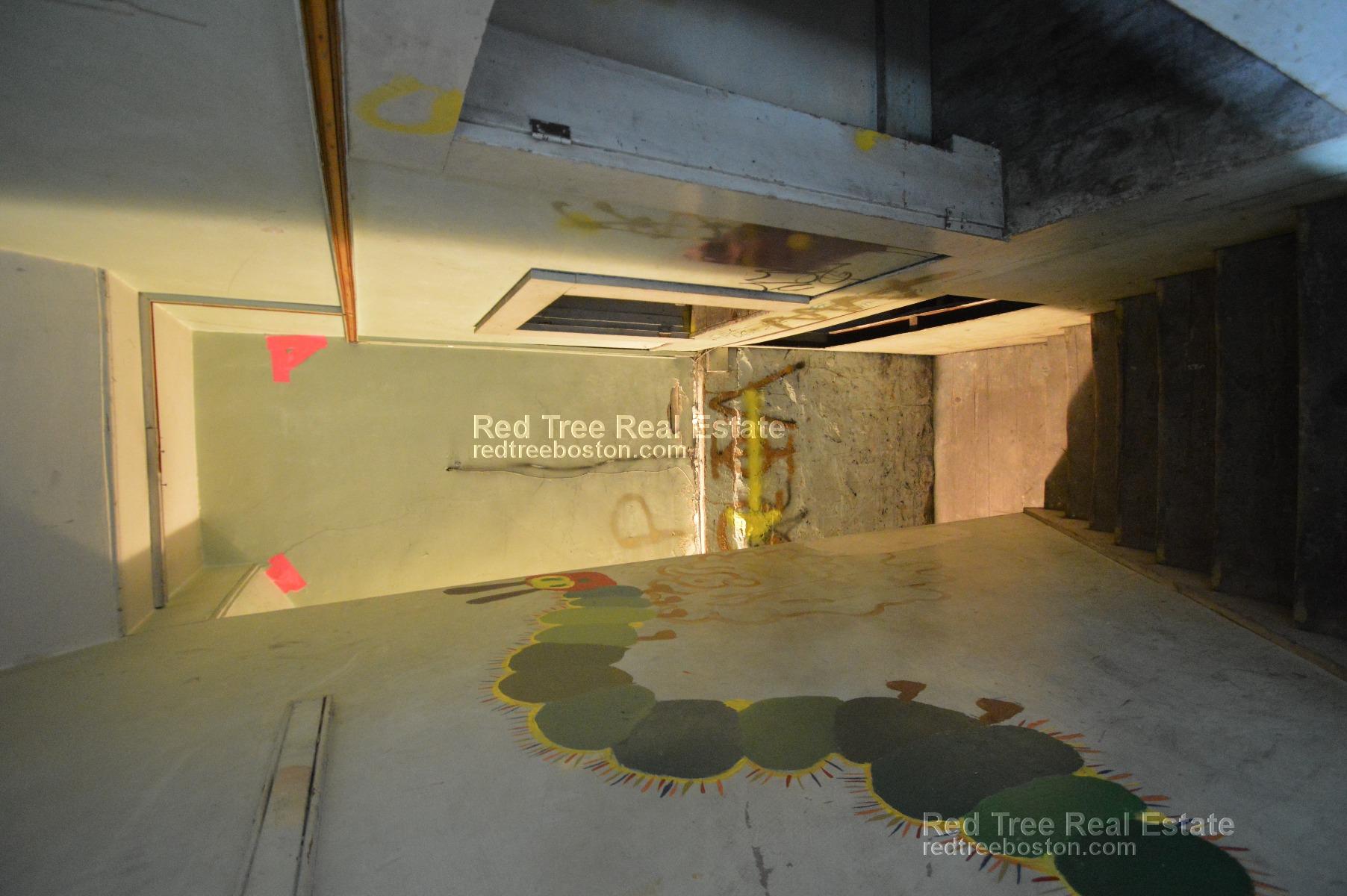 31 Quint Ave, Allston