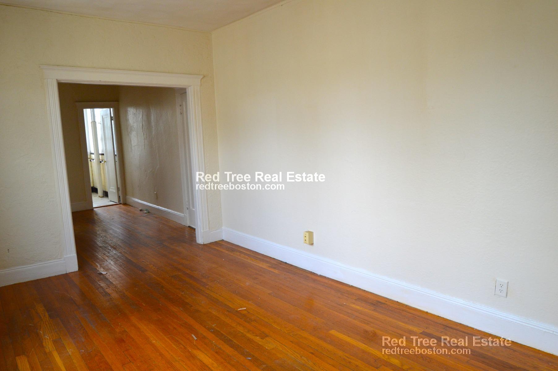 1820 Commonwealth Ave, Brighton