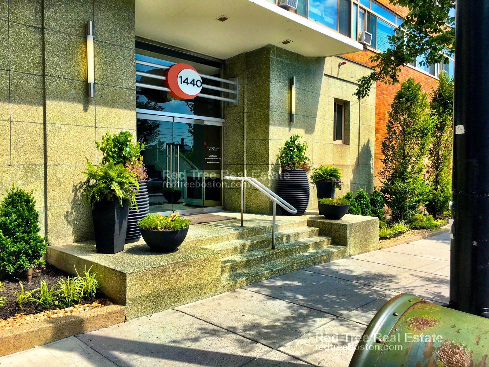 1440 Beacon St, Brookline