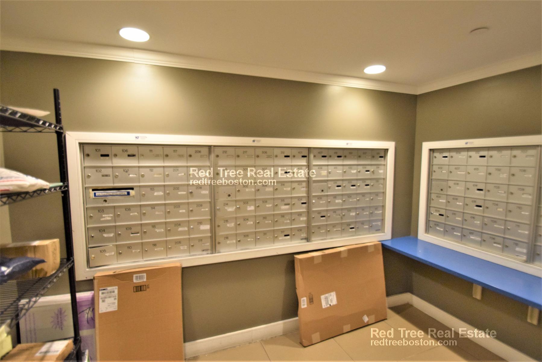 1440 Beacon St, Brookline