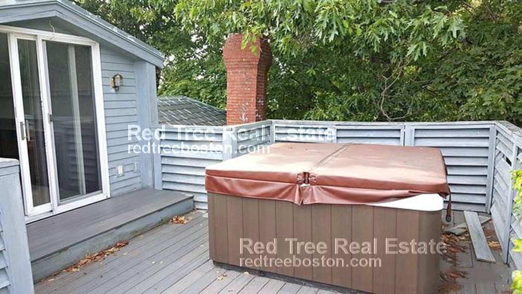 175 Summer St, Somerville