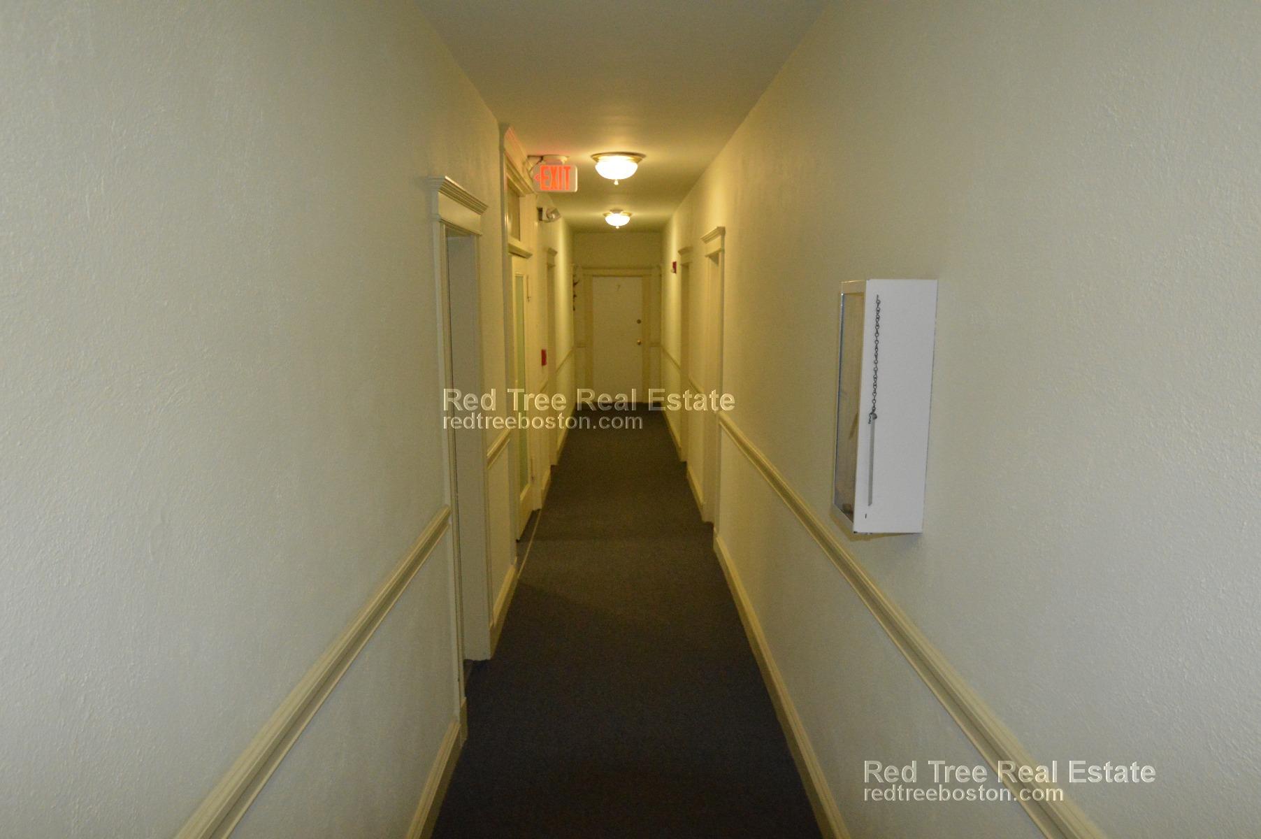 1 bed, 1 bath apartment for rent at 1633 Commonwealth Ave Unit 7, Brighton — photo 7 of 9