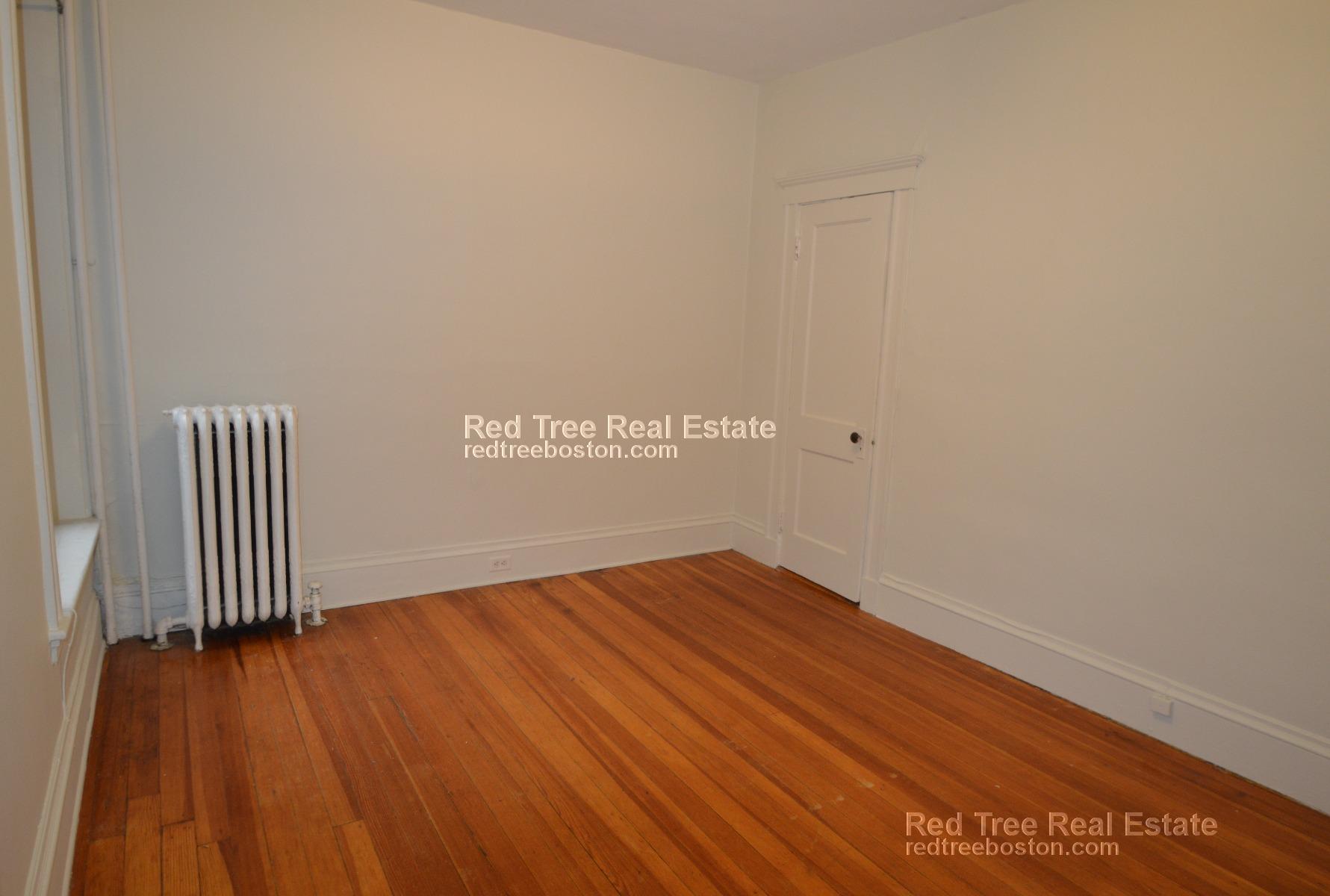 3 bed, 1 bath apartment for rent at 37 Dwight St Unit 3, Coolidge Corner — photo 22 of 30