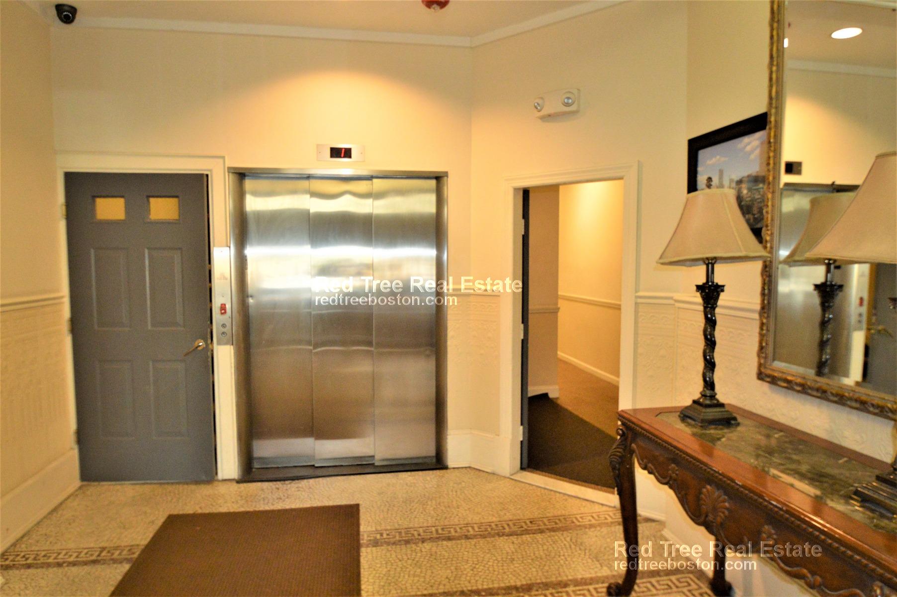 483 Beacon St, Back Bay