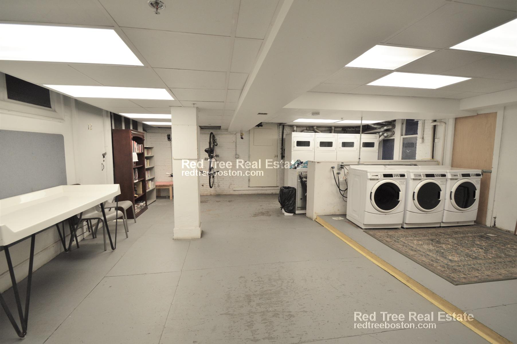 483 Beacon St, Back Bay