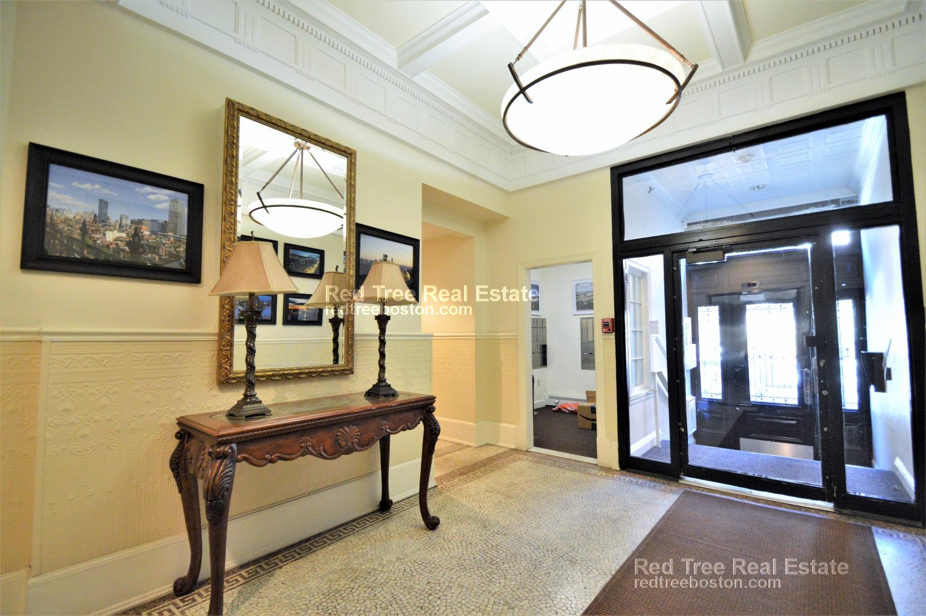 483 Beacon St, Back Bay