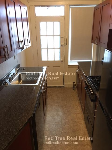 116 Washington St, Brighton