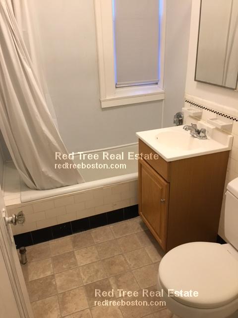 116 Washington St, Brighton