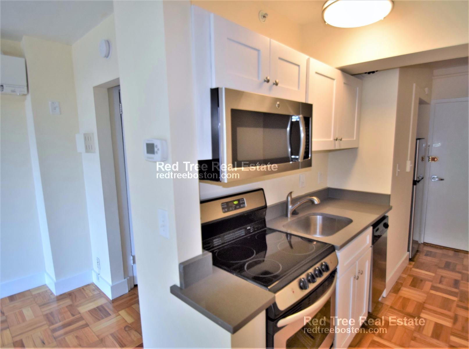 1440 Beacon St, Brookline