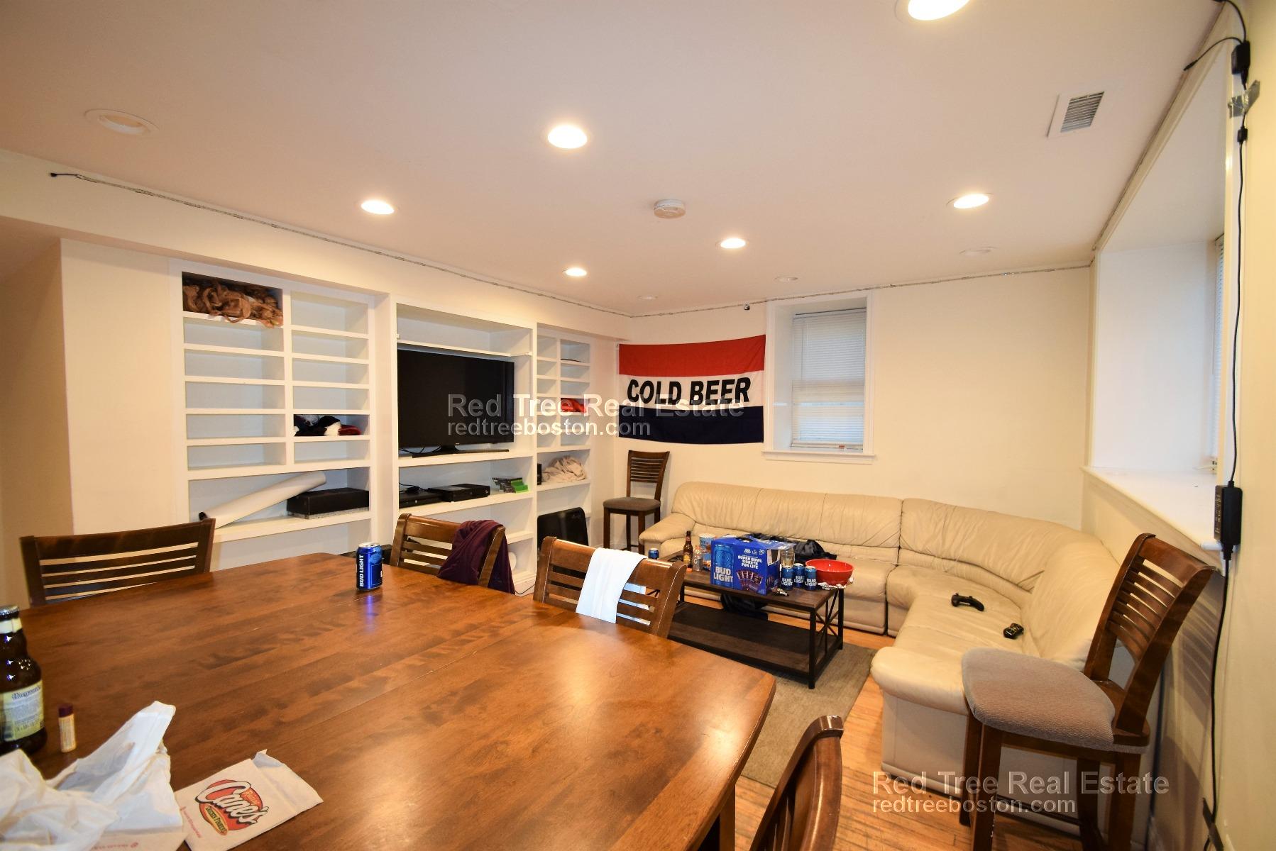 48 Ashford St, Allston